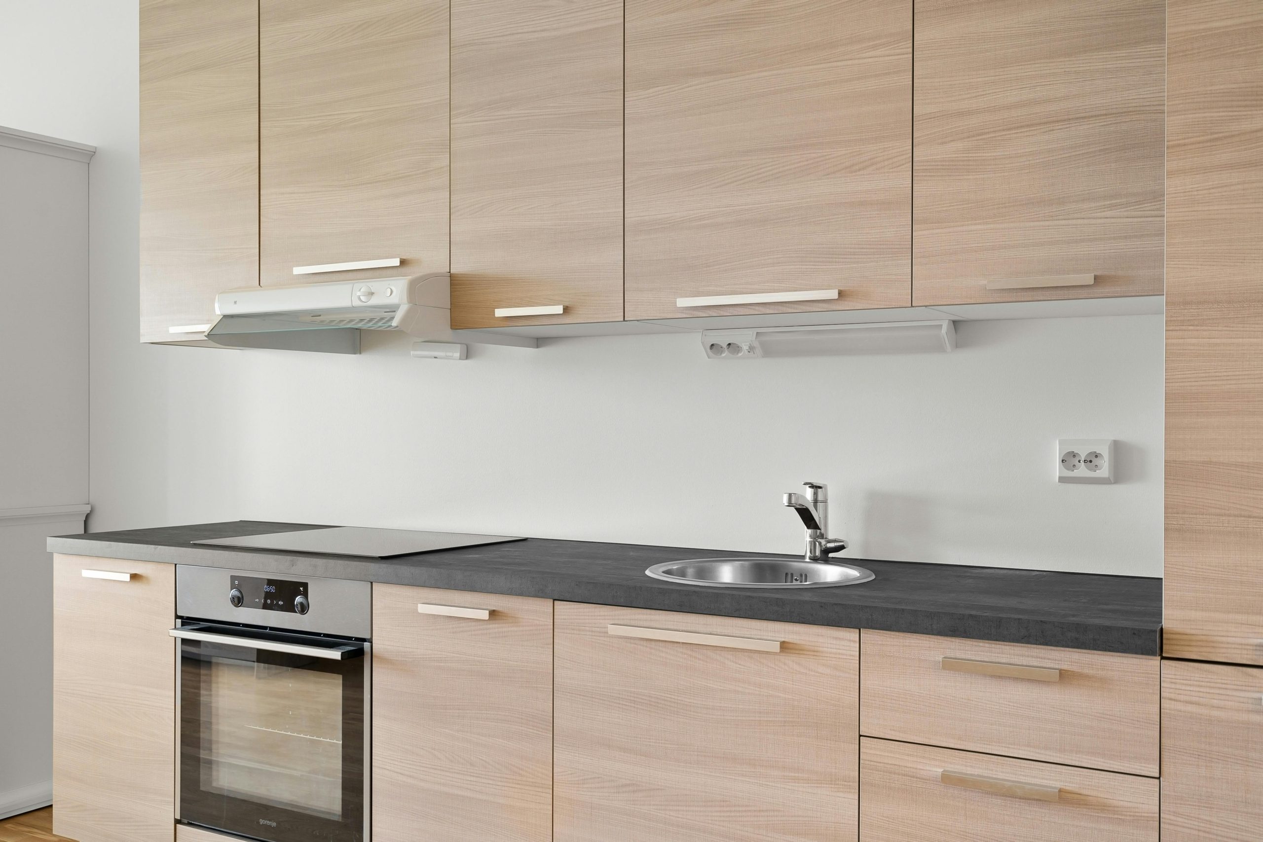 KitchenGuard Mini til studiebolig og mindre boligkøkken