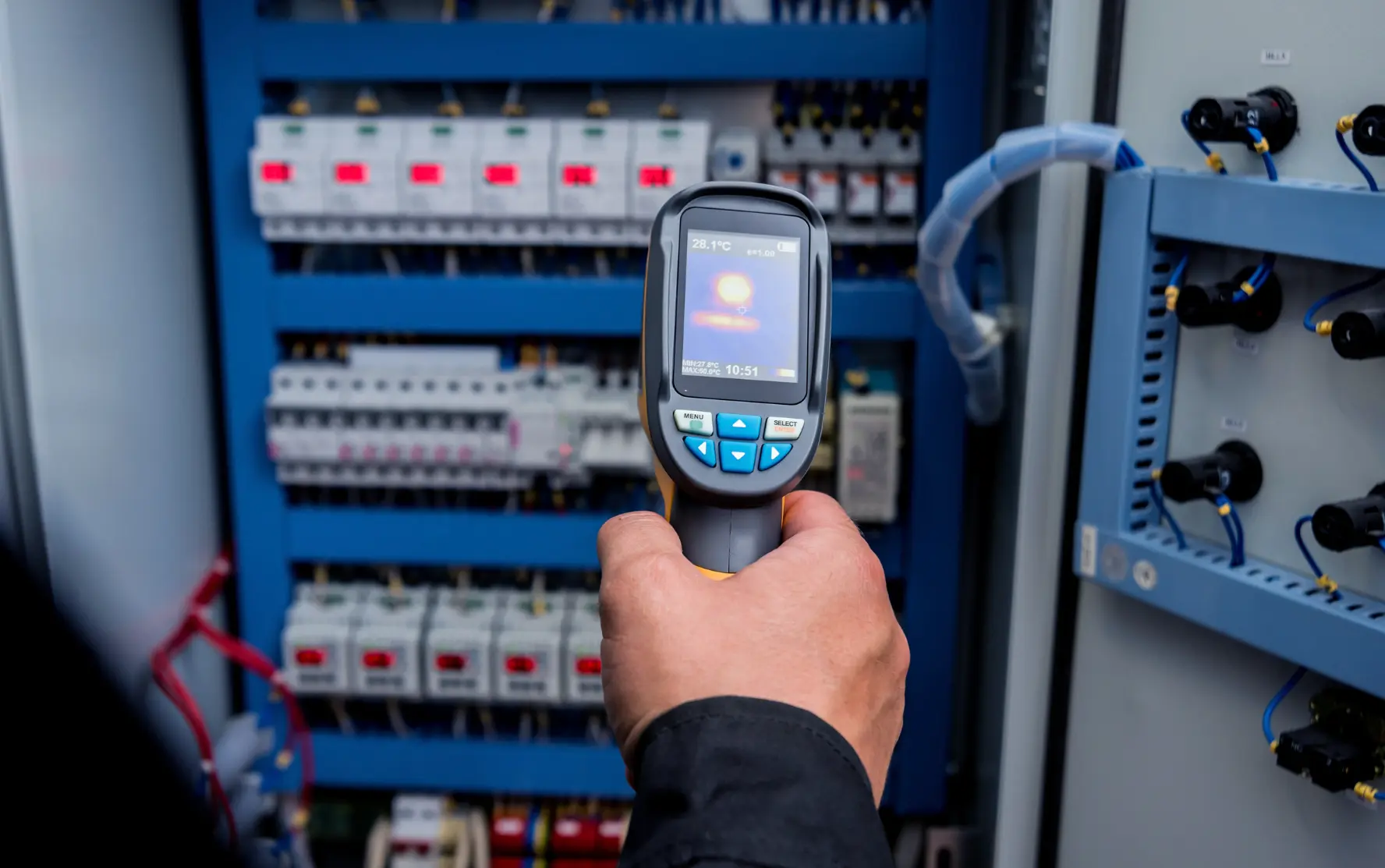 Teknisk drift og kritiske installationer i produktionsmiljø